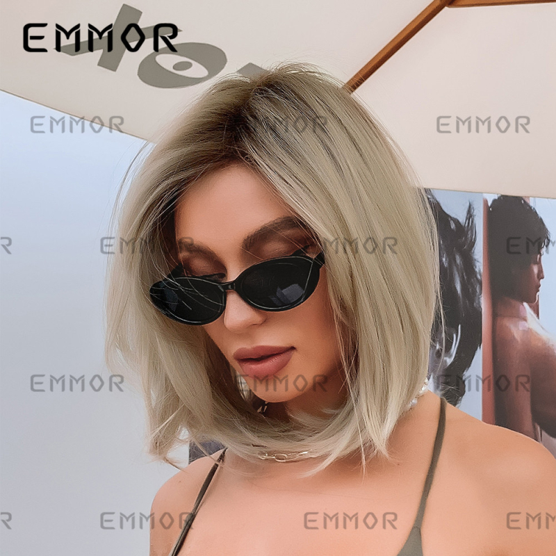 Perucă completă cu partajare laterală, vârfuri buclate, fibre rezistente la căldură, mătase japoneză