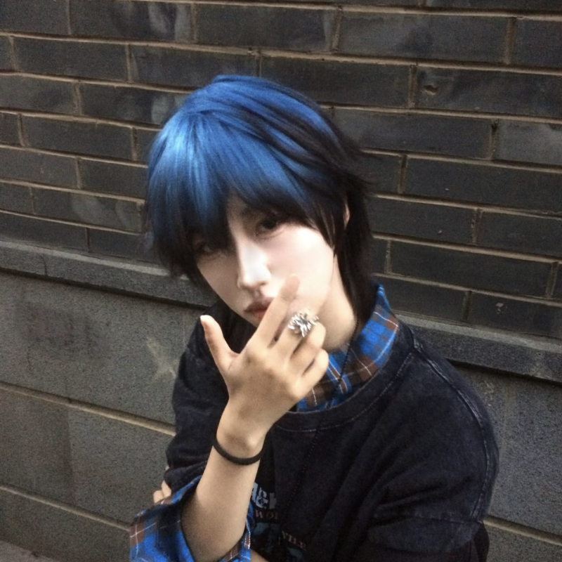 Perucă unisex scurtă, drept, cu mullet stratificat și coadă de lup, breton, mecanism, sârmă rezistentă la temperatură