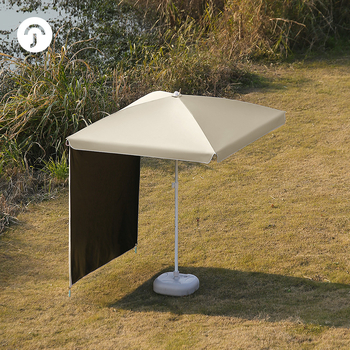 Щандов чадър за пазари – 4 фибърни ребра, стоманена мачта, полиестер 210T платно, UPF50+, ръчно разтваряне и прибиране, персонализиране на лого