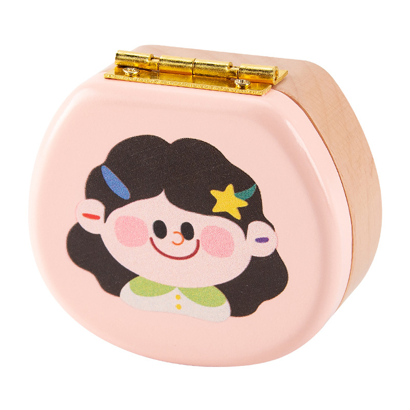 Drvena kutija uspomena za mliječne zube i djetetovu kosu