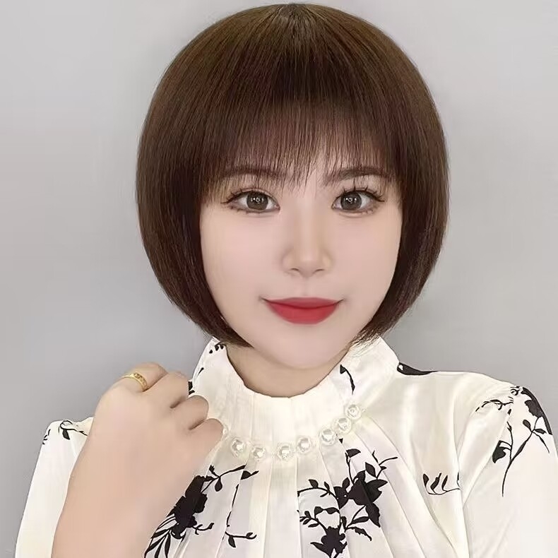 Perucă pentru femei cu păr scurt drept, breton oblic, aspect natural, fibre rezistente la temperaturi înalte, model 16025