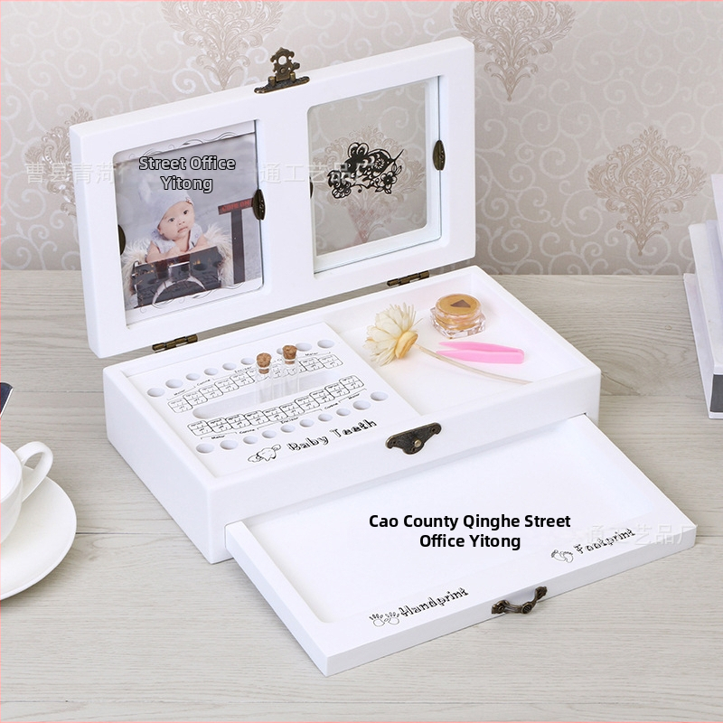 Drvena kutija za uspomene bebe: otisci ruku i stopala, mliječni zubi i kosa, sa zodijakom