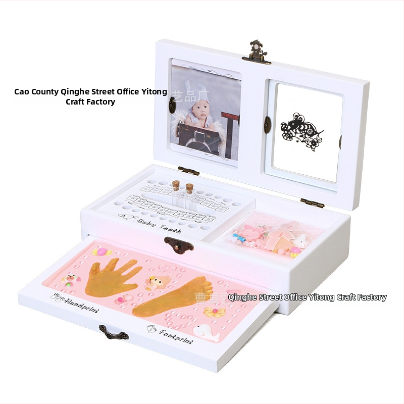 Drvena kutija za uspomene bebe: otisci ruku i stopala, mliječni zubi i kosa, sa zodijakom