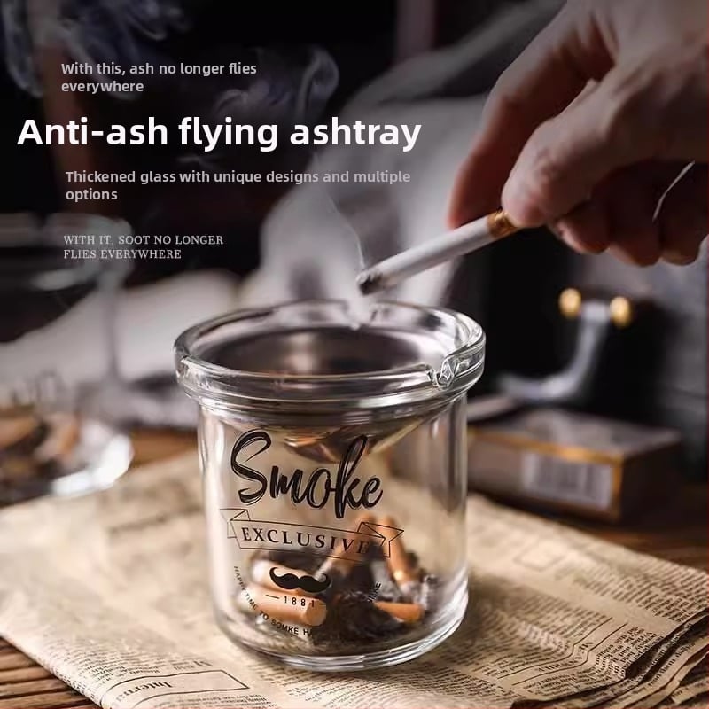 Stakleni pepelnjak s oblikom lijevka, sprječava rasipanje pepela i miris dima, s odlagalištem za pohranu