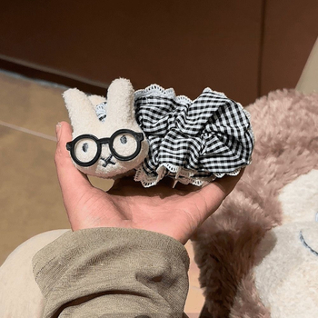 Clip banana pentru păr – stil KT pisică, retro; material acrilic; făcut manual; categorie: clip banana; toamnă 2025