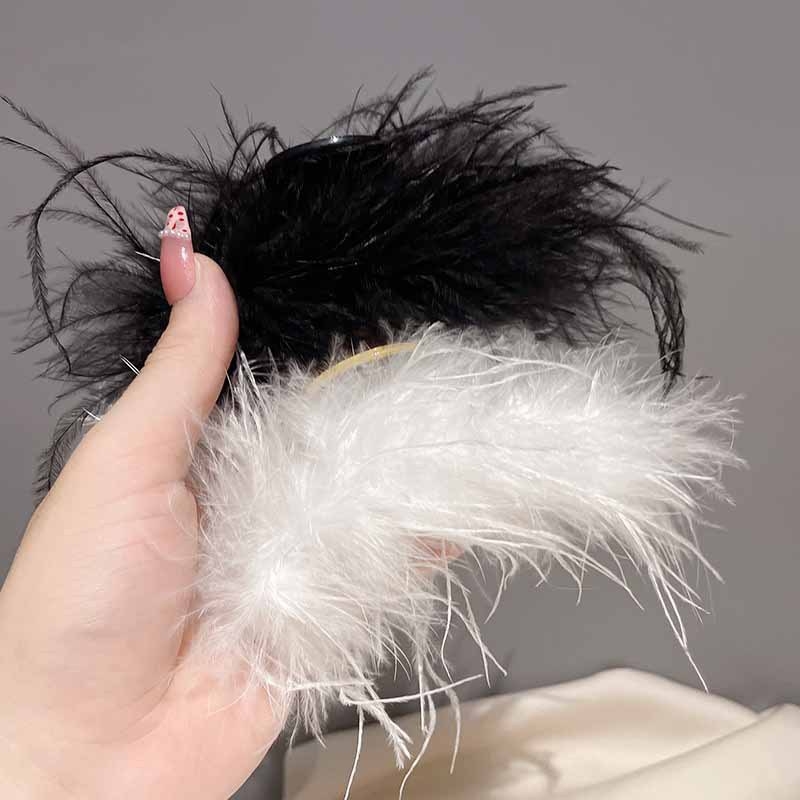 Clamă de păr cu pene, stil feather, fashion OL, prindere Grip