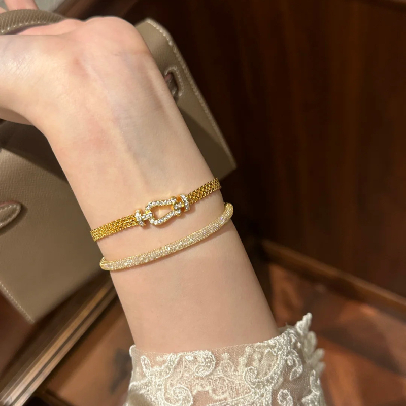 Женска винтидж гривна с диамантено подкова закопчаване, стил Миланезе и сатенена панделка – медно-пластмасова бижутерия Zhenrong