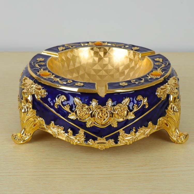 Cenușar din aliaj, în stil european, cu breloc, de unică folosință, imprimare logo disponibilă