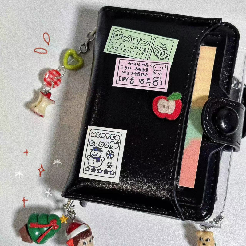 Kožni planer s kopčom i zamjenjivim listovima za dnevni raspored (loose-leaf) (Unutarnji materijal stranica: Drugo; Kategorija: Loose-leaf refill; Uvezeno: Ne; IP odobrenje: Ne)