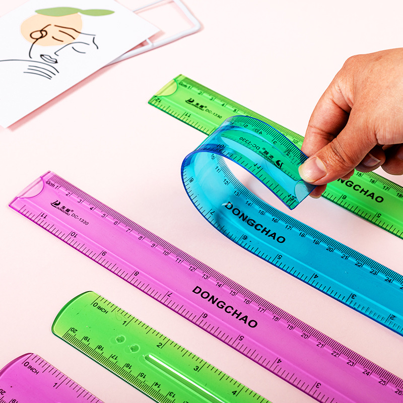 Rigla moale din plastic 1320 – flexibilă, dreptunghiulară, greutate netă 200 g, imprimare siglă disponibilă