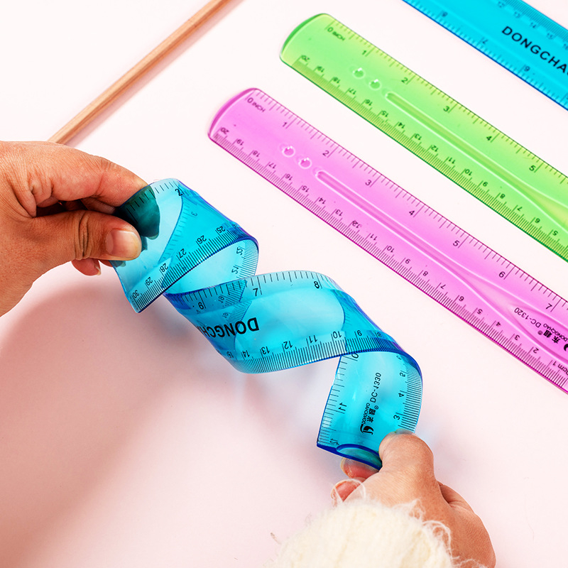 Rigla moale din plastic 1320 – flexibilă, dreptunghiulară, greutate netă 200 g, imprimare siglă disponibilă