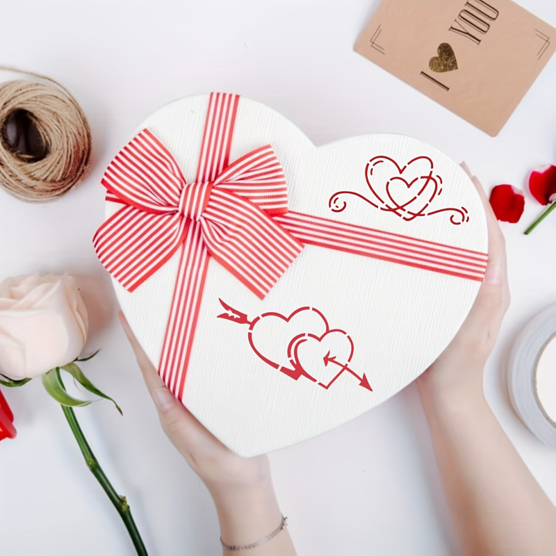 60 Șabloane de pictură cu inimă decupată — PET material