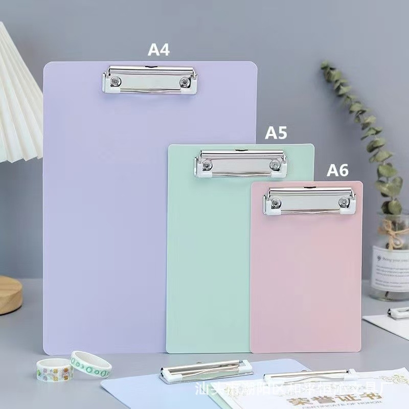 Constant heart 8004 Clema din plastic pentru placă – documente A4