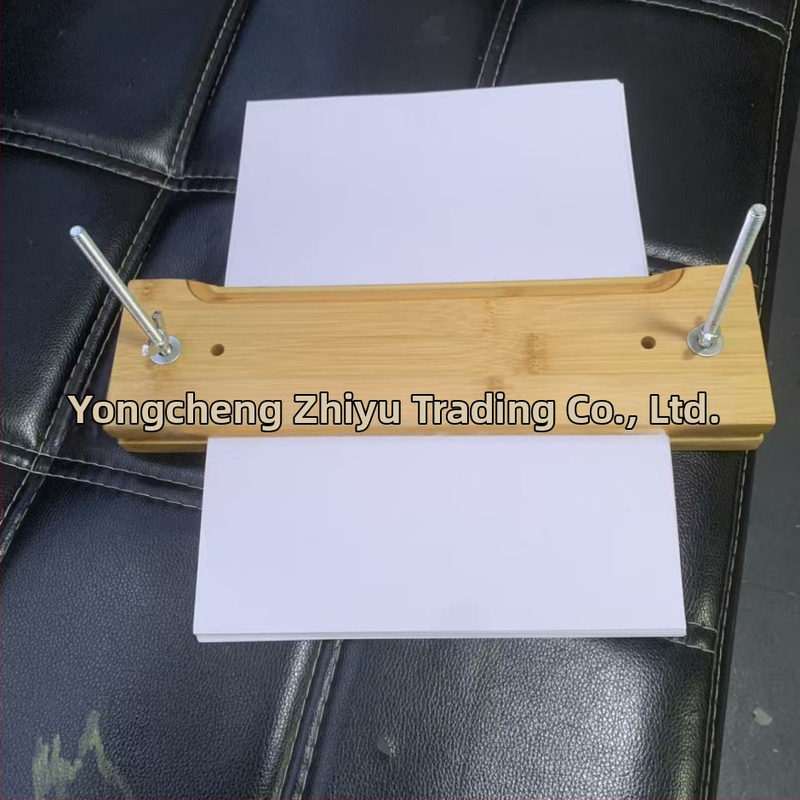 Dosar din lemn pentru legarea cărților, cu canelură, placă dreptunghiulară pentru legare, cu 2 șuruburi