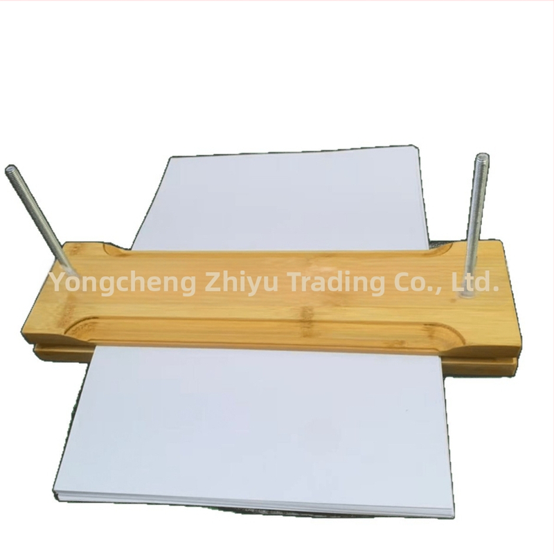 Dosar din lemn pentru legarea cărților, cu canelură, placă dreptunghiulară pentru legare, cu 2 șuruburi