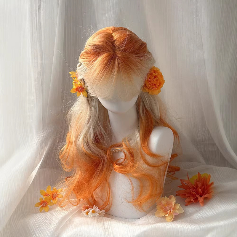 Perucă cu valuri mari, lungi, material: mătase rezistentă la temperaturi înalte, prelucrare mecanică, nu poate fi vopsită