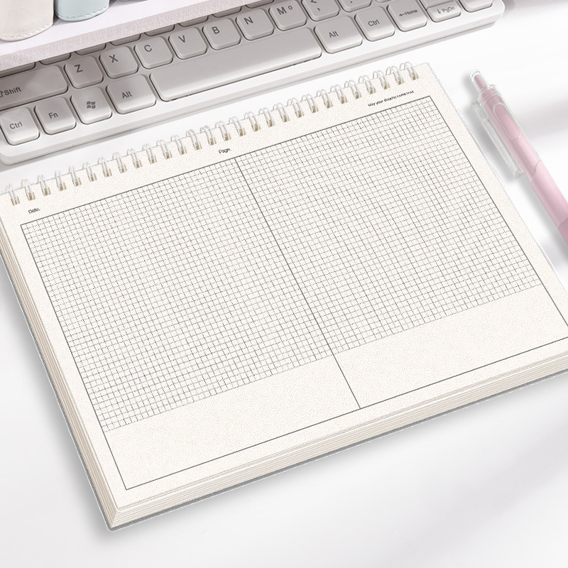 Caiet cu spirala, copertă PP, hârtie din pulpă de lemn, 80 g/m², 100–200 pagini