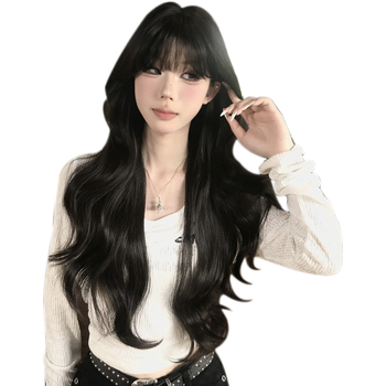 Perucă lungă buclată cu breton Qi, model L02, fibre rezistente la temperatură, mecanism