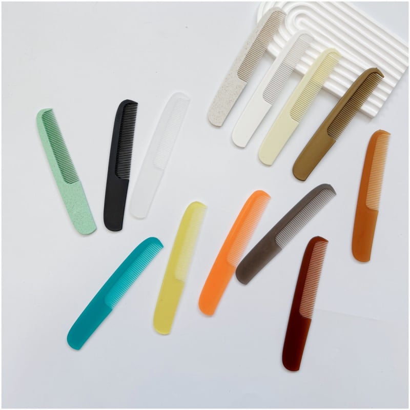 Pieptan cu finisaj mat, compact şi portabil, în formă de lună, anti-static, ecologic