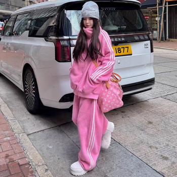 Pamukasti dvodijelni set: gornji dio s T-majicom i duga široka hlača, japansko-korejski casual stil, za sve sezone, preko 95% pamuka