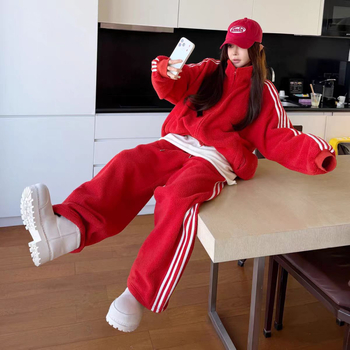 Pamukasti dvodijelni set: gornji dio s T-majicom i duga široka hlača, japansko-korejski casual stil, za sve sezone, preko 95% pamuka