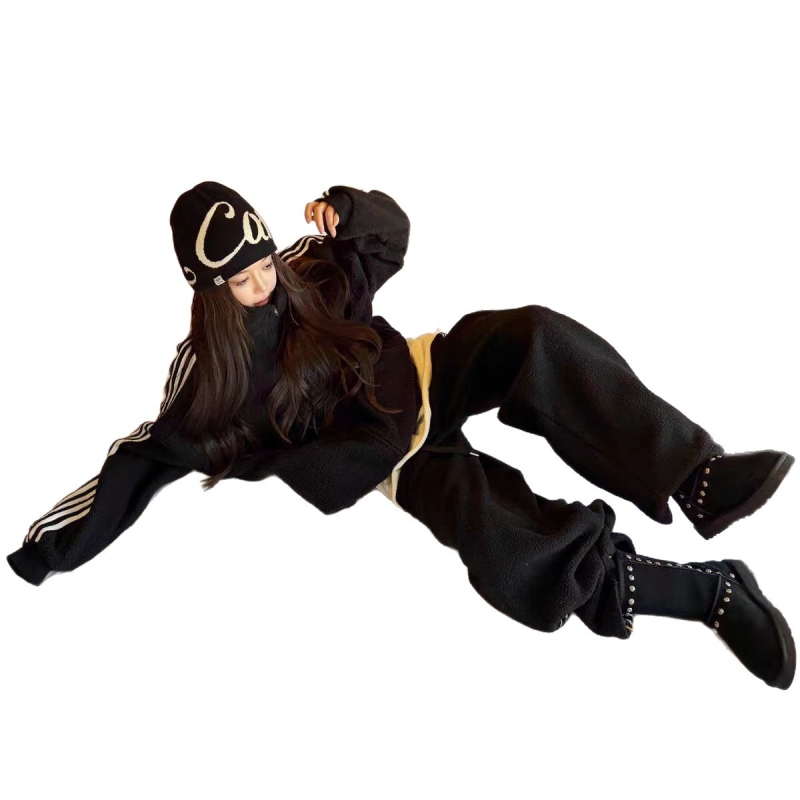 Pamukasti dvodijelni set: gornji dio s T-majicom i duga široka hlača, japansko-korejski casual stil, za sve sezone, preko 95% pamuka