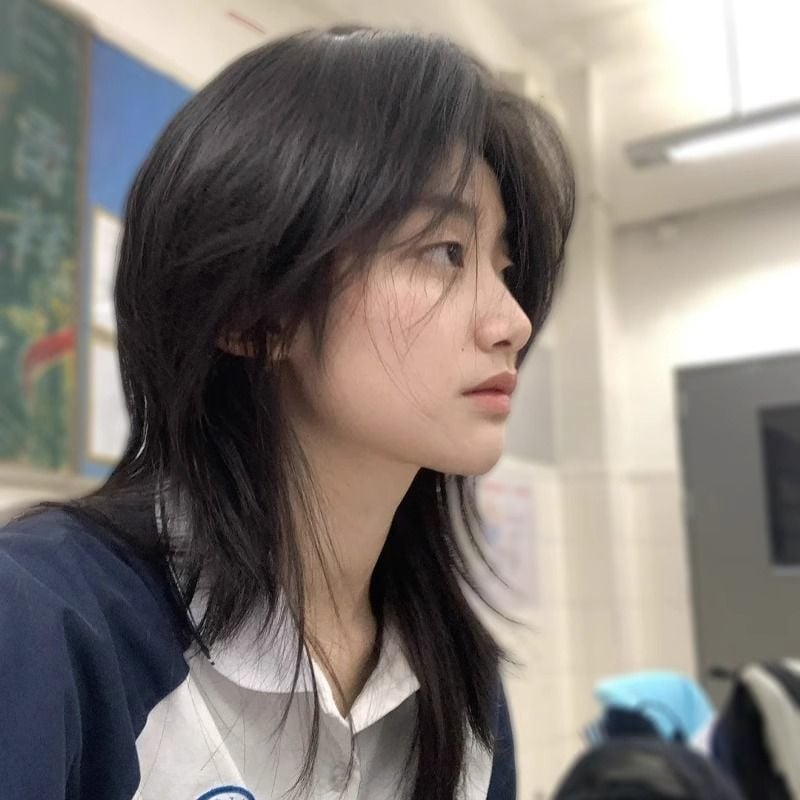 Mantangcai Perucă scurtă dreaptă pentru femei, cu breton mediu, capac mecanic, păr din sârmă rezistentă la temperaturi înalte, nerecolorabilă