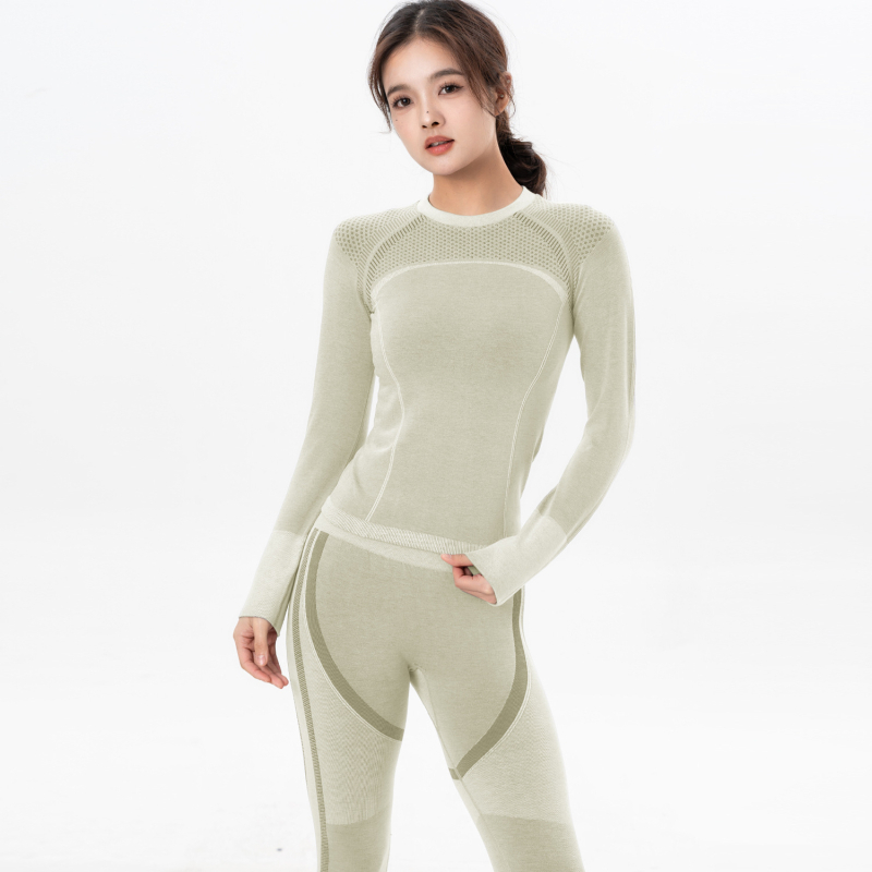 Set feminin pentru schi, model cu dungi, potrivit pentru iarnă, primăvară și toamnă, amestec nylon-cotton-spandex 52/43/5, mâneci lungi