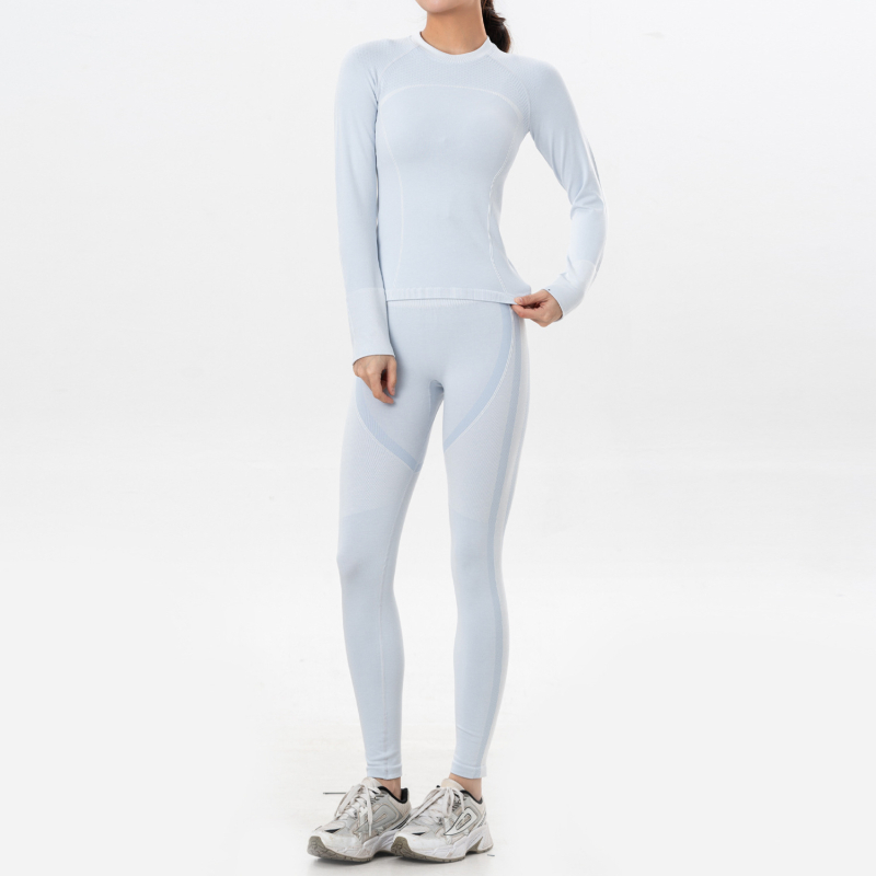 Set feminin pentru schi, model cu dungi, potrivit pentru iarnă, primăvară și toamnă, amestec nylon-cotton-spandex 52/43/5, mâneci lungi