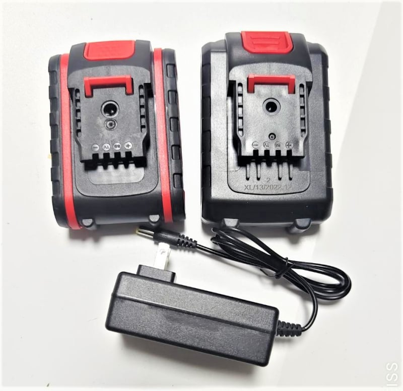 Bormașină/șurubelniță fără fir cu baterie Li-ion și încărcător Type-C; tensiuni 42V/36V/48V