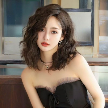 Ženska kratka kovrča perika s potpunim prekrivanje glave, lagana za ljeto, model T-3008, korejski stil, vlakna otporna na toplotu