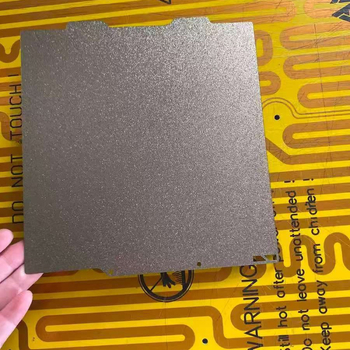 Platformă de pat cald pentru imprimare 3D A1Mini — Placă PEI din oțel arc, găuri exacte, schimbare automată a discului