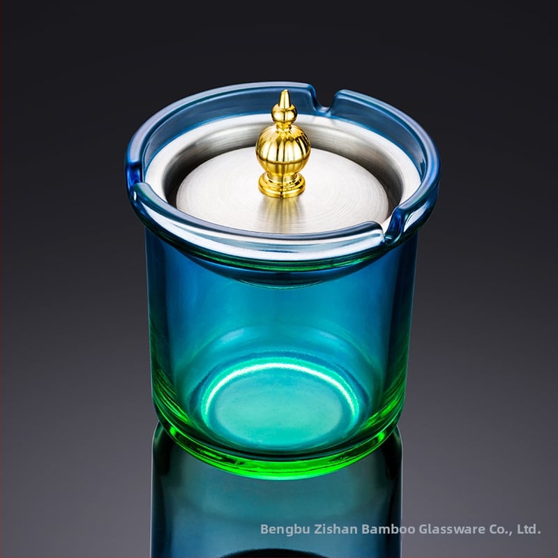 Scrumieră cu capac, în formă de pâlnie, din sticlă groasă, decorativă, cu posibilitatea de personalizare