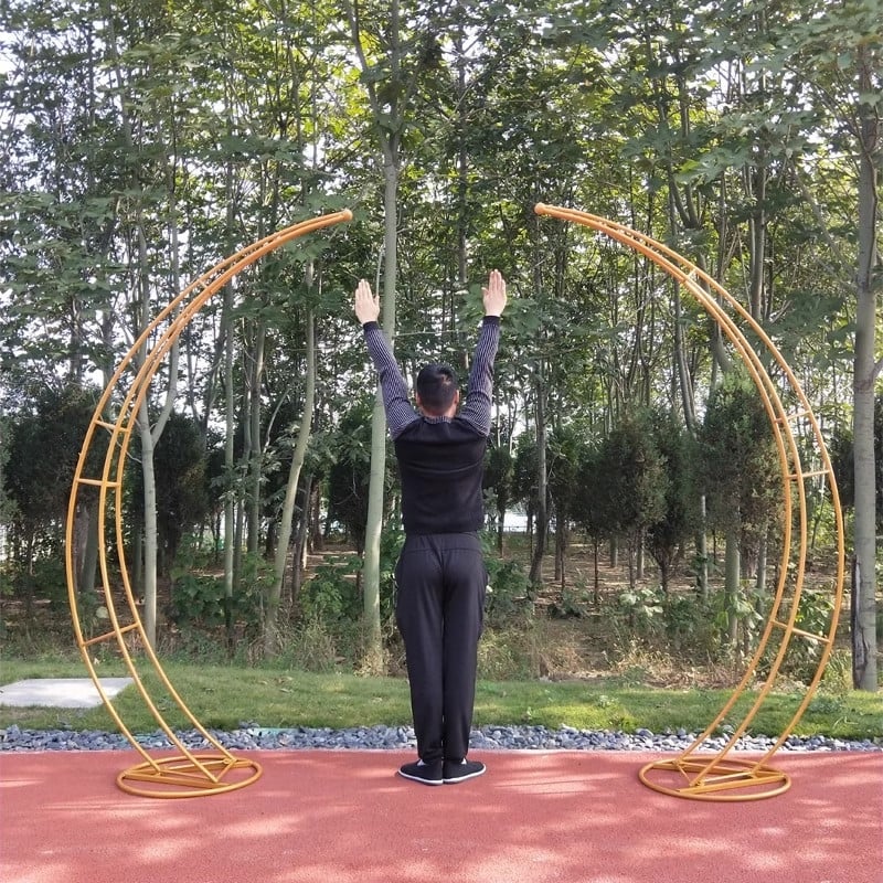 Arc de nuntă din fier, poartă în formă de coarne, decor pentru scenă, cadru circular