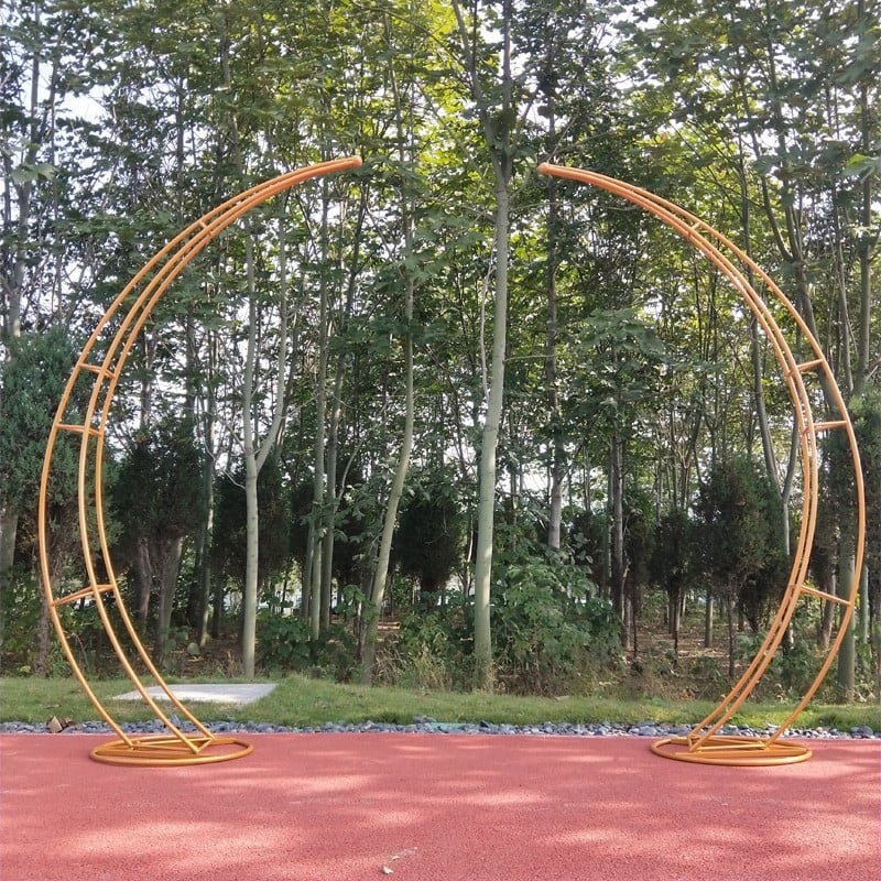 Arc de nuntă din fier, poartă în formă de coarne, decor pentru scenă, cadru circular