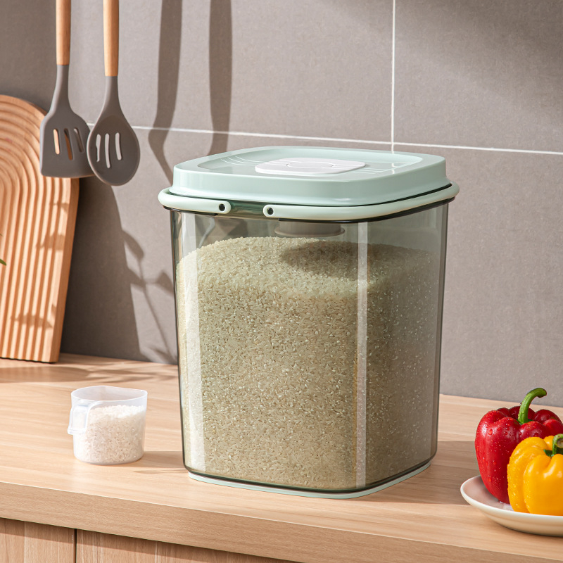Recipient pentru depozitarea orezului, corp PET transparent și capac ABS; etanșare pentru protecție împotriva umezelii și insectelor; capacitate peste 10 L; design portabil