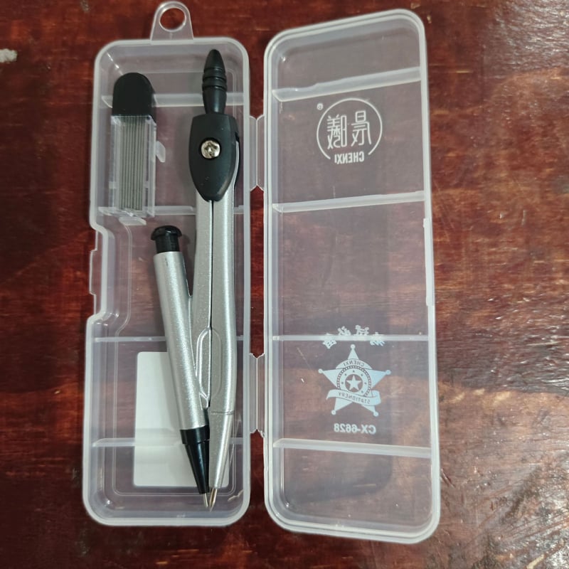 8-частен комплект циркули, линейки и чертожни инструменти: автоматични моливи и гуми – неелектрични за ученици