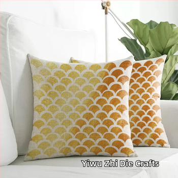 Perna cu coadă de sirenă din PET, Purple Butterfly, cu șablon gol pentru vopsire cu pulverizare și șablon de pictură cu solzi pe braț — IP autorizare: Nu, Import: Nu