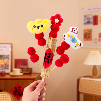 Figurină din fetru pentru Anul Calului – recuzită foto pentru poze, stil animație, decor pentru Festivalul de Primăvară