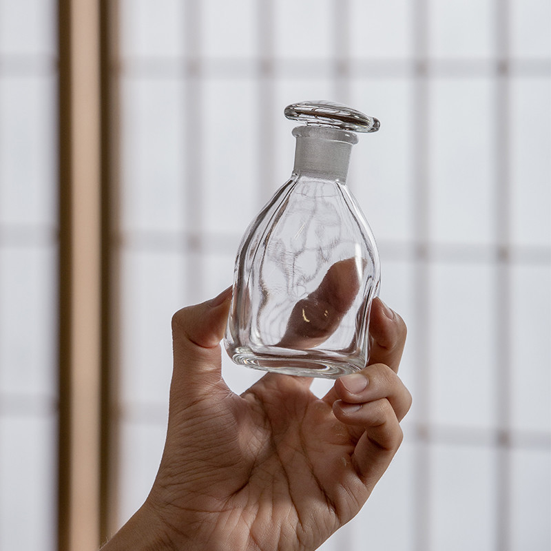 Staklena boca za tekuće začine — Watery Glass, japanski stil, stakleni materijal, bez logotipa