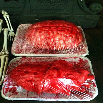 Recuzită de Halloween: Mâini și picioare false din vinil pentru casa bântuită