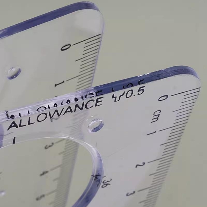 Set kružnih šablonskih ravnala za crtanje krugova i elipsi, model Ljq, marka Friendly