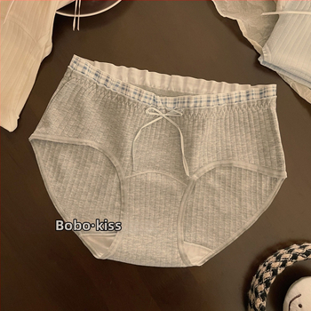 Ženske pamučne gaćice s antibakterijskom i prozračnom funkcijom, pleteni materijal, sadržaj pamuka 90–95%, srednji porast.