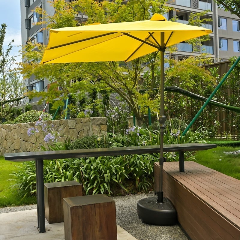 Ομπρέλα ήλιου με κεντρική στήλη για εξωτερικούς χώρους, πολυεστερική κουκούλα, μεταλλικός σκελετός, 8 ακτίνες, χειροκίνητο άνοιγμα/κλείσιμο, UPF 40+