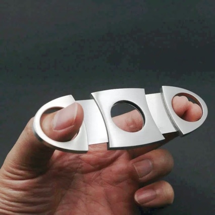 Dvostranni oštreni rezač cigare iz nehrđajućeg čelika, prijenosni, završna obrada brušena i četkana, prilagodljiv