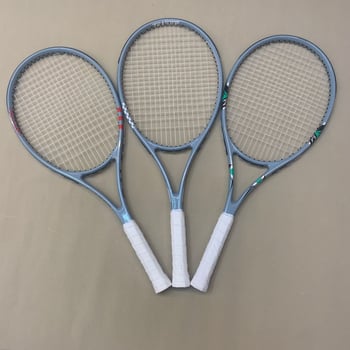 Can Card teniska raketa — konstrukcija od jednog komada, karbonska vlakna, težina 95–100 g, debljina ručke G2