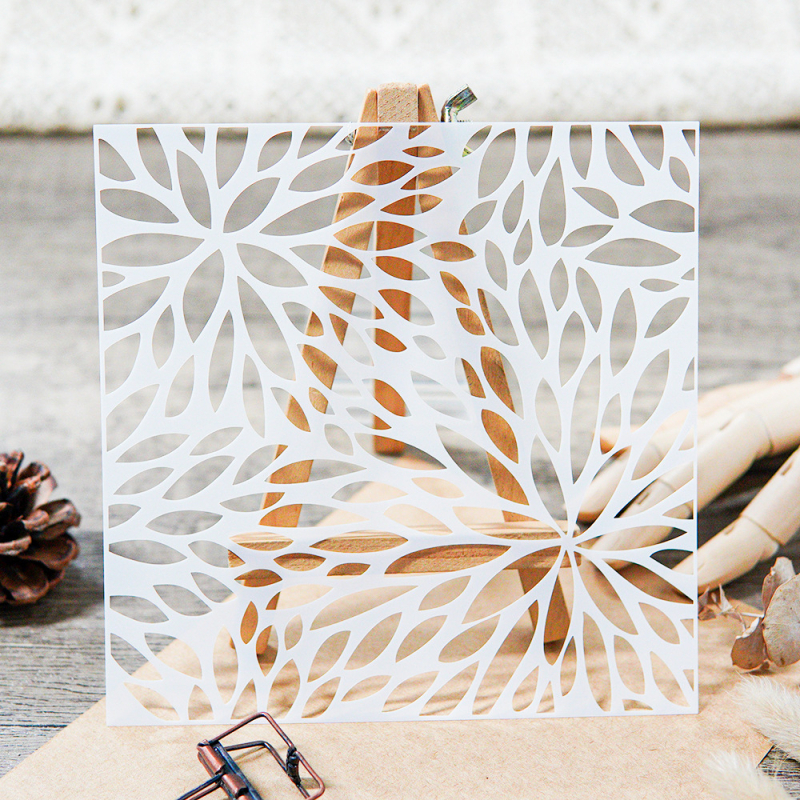 Kreatívny súbor šablón pre DIY maľovanie na stene (Materiál: živica; Proces: sochařstvo; IP povolenie: Nie)