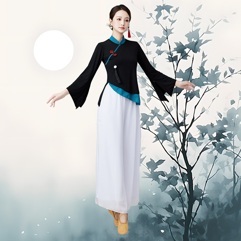 Kostim za square dance; gornji dio od modal, donji dio od šifona; Materijal: Modal; Podstava: Milk Silk; Sezone: Ljeto, Proljeće, Jesen