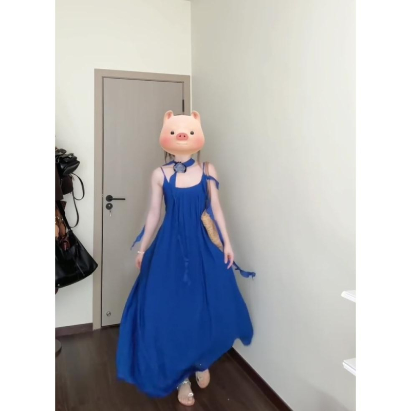 Rochie cu bretele, croială lungă A-line, PVC material, guler pătrat, fără mâneci (Primăvara 2025)