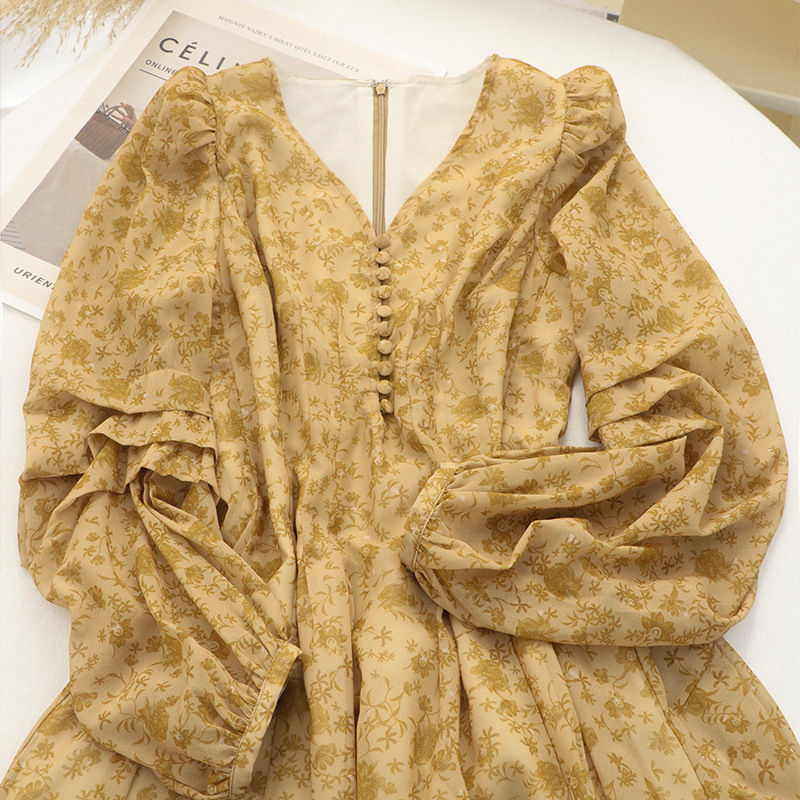 Rochie maxi din chiffon — imprimeu floral rupt, decolteu în V, mâneci lungi, fermoar